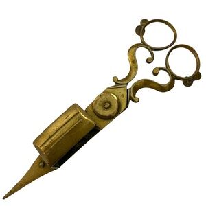 Antique Georgian Brass Candle Snuffer With Trimmer Box and 3 Ball Feet